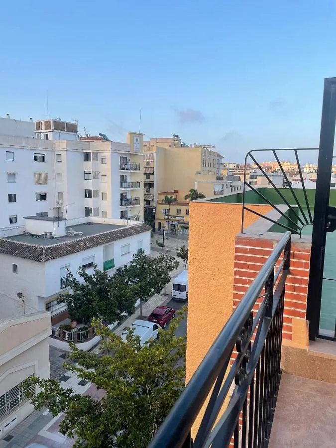Apartmento Bellohorizonte - Arroyo De La Miel 贝纳尔马德纳