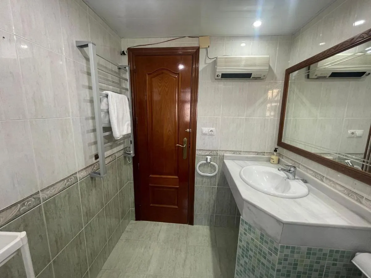 Apartmento Bellohorizonte - Arroyo De La Miel 贝纳尔马德纳 0*,